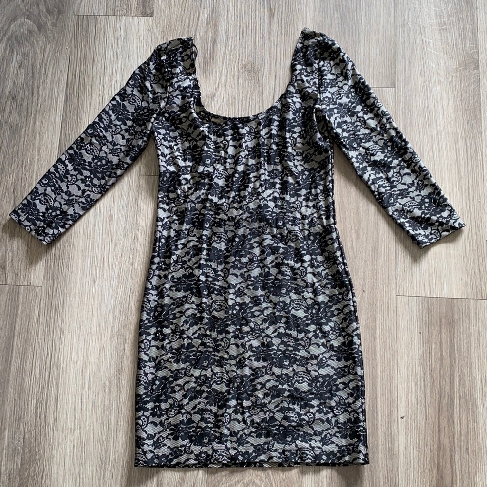 Body con backless dress